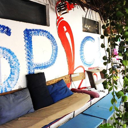 بيت شباب Spicy23 - M' Pai Bay سيهانوكفيل المظهر الخارجي الصورة