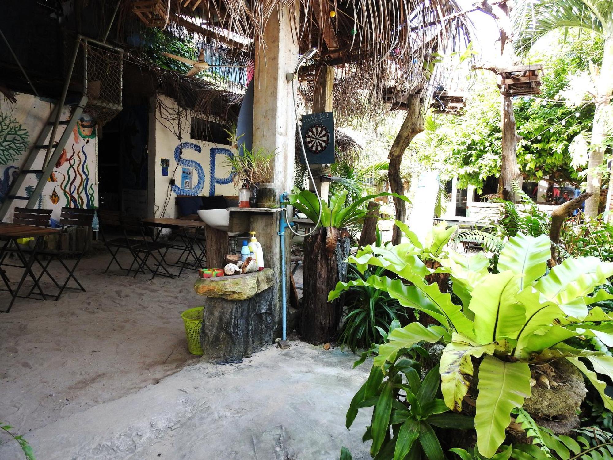 بيت شباب Spicy23 - M' Pai Bay سيهانوكفيل المظهر الخارجي الصورة